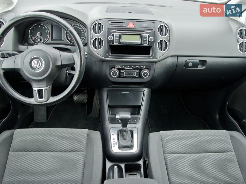 Хэтчбек Volkswagen Golf Plus 2010 в Сарнах