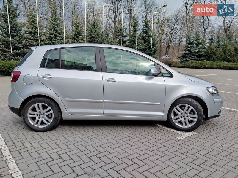 Хэтчбек Volkswagen Golf Plus 2007 в Харькове