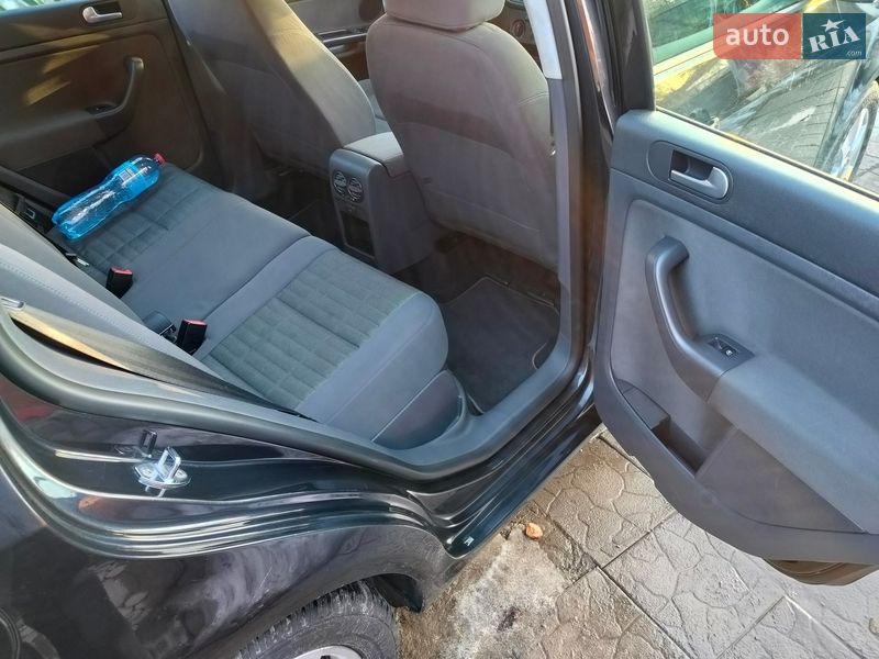 Хэтчбек Volkswagen Golf Plus 2007 в Харькове