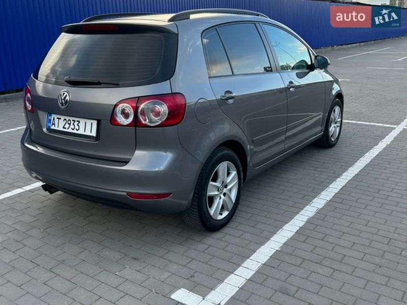 Хэтчбек Volkswagen Golf Plus 2009 в Калуше