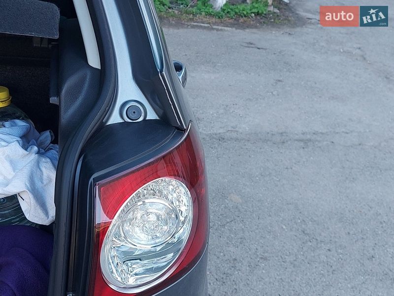 Хэтчбек Volkswagen Golf Plus 2009 в Виннице