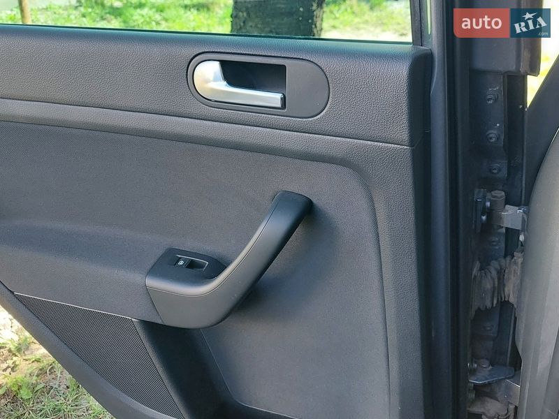 Хэтчбек Volkswagen Golf Plus 2009 в Виннице