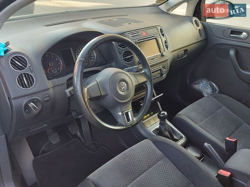 Хэтчбек Volkswagen Golf Plus 2009 в Виннице