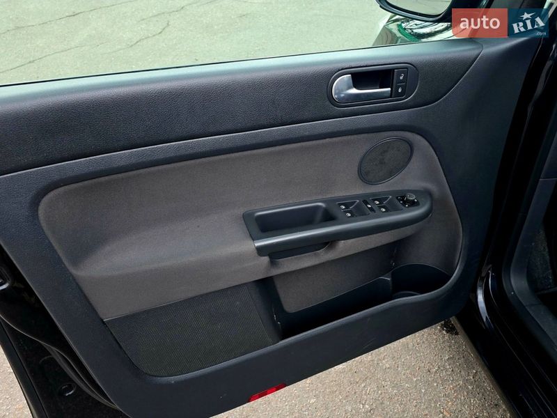 Хэтчбек Volkswagen Golf Plus 2008 в Полтаве фото 35 Хэтчбек Volkswagen Golf Plus 2008 в Полтаве