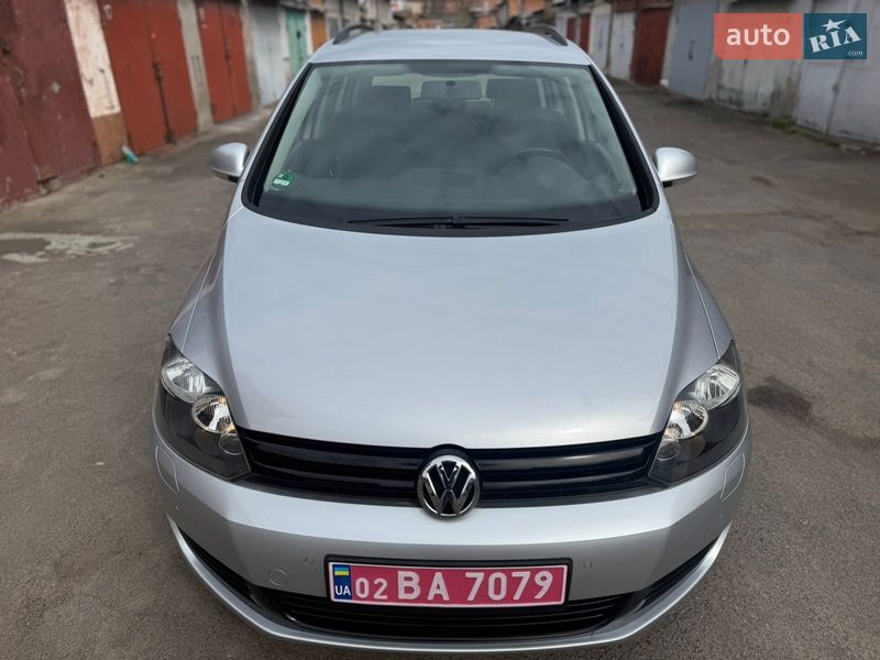 Хэтчбек Volkswagen Golf Plus 2010 в Христиновке