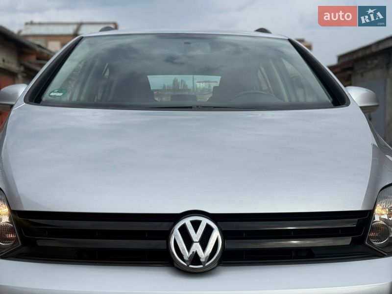 Хэтчбек Volkswagen Golf Plus 2010 в Христиновке