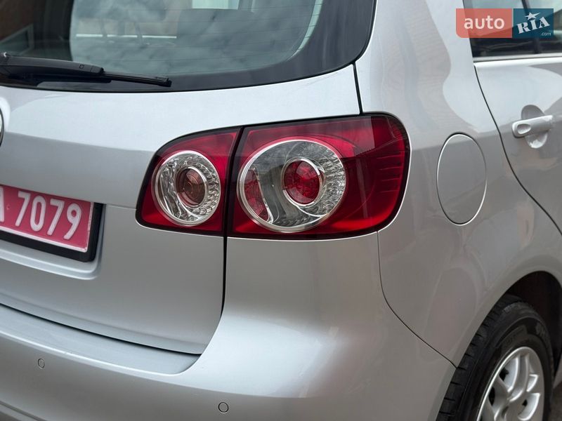 Хэтчбек Volkswagen Golf Plus 2010 в Христиновке