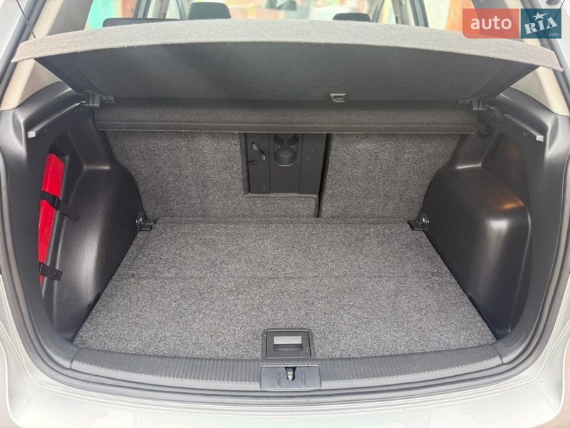 Хэтчбек Volkswagen Golf Plus 2010 в Христиновке