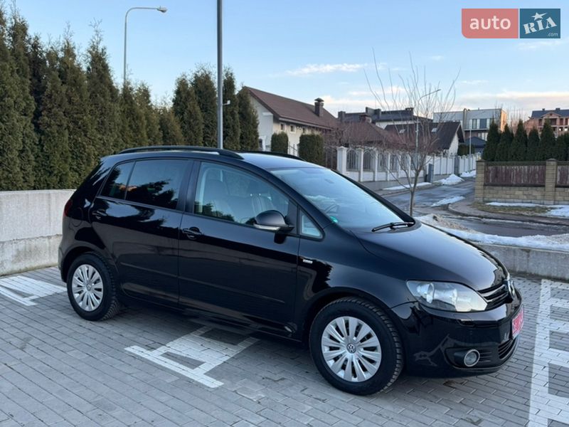 Хэтчбек Volkswagen Golf Plus 2013 в Ровно