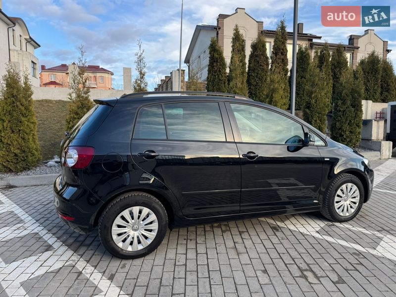 Хэтчбек Volkswagen Golf Plus 2013 в Ровно