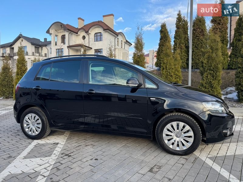 Хэтчбек Volkswagen Golf Plus 2013 в Ровно