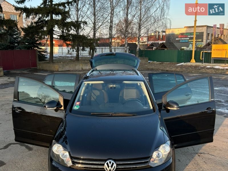 Хетчбек Volkswagen Golf Plus 2012 в Березному