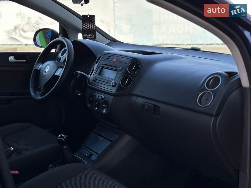 Хэтчбек Volkswagen Golf Plus 2006 в Миргороде