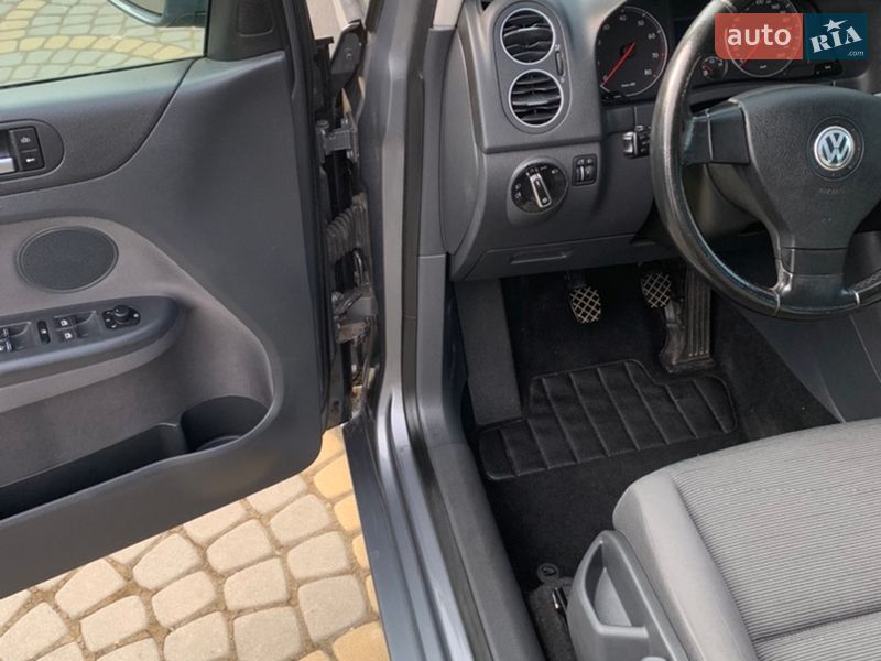 Хэтчбек Volkswagen Golf Plus 2006 в Ивано-Франковске