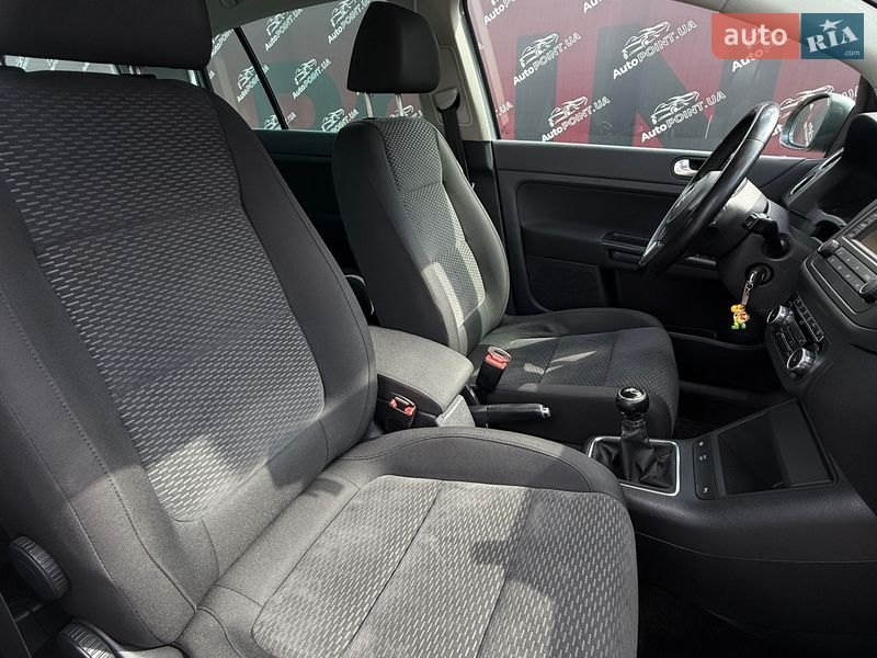 Хэтчбек Volkswagen Golf Plus 2009 в Сумах