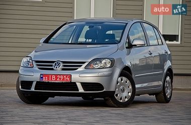 Хетчбек Volkswagen Golf Plus 2007 в Сарнах