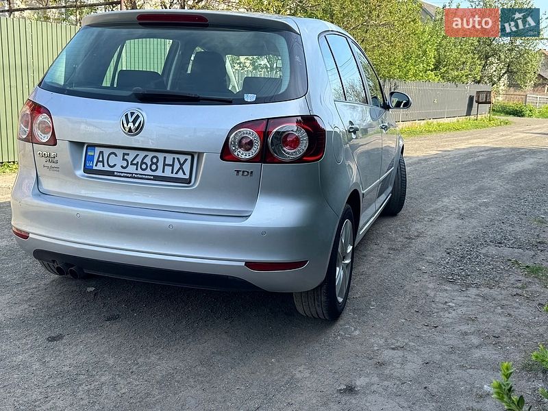 Хетчбек Volkswagen Golf Plus 2009 в Нововолинську