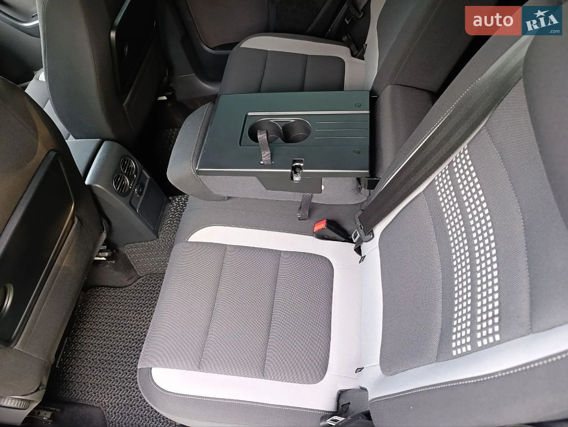 2013 Volkswagen Golf Plus - мініатюра 18
