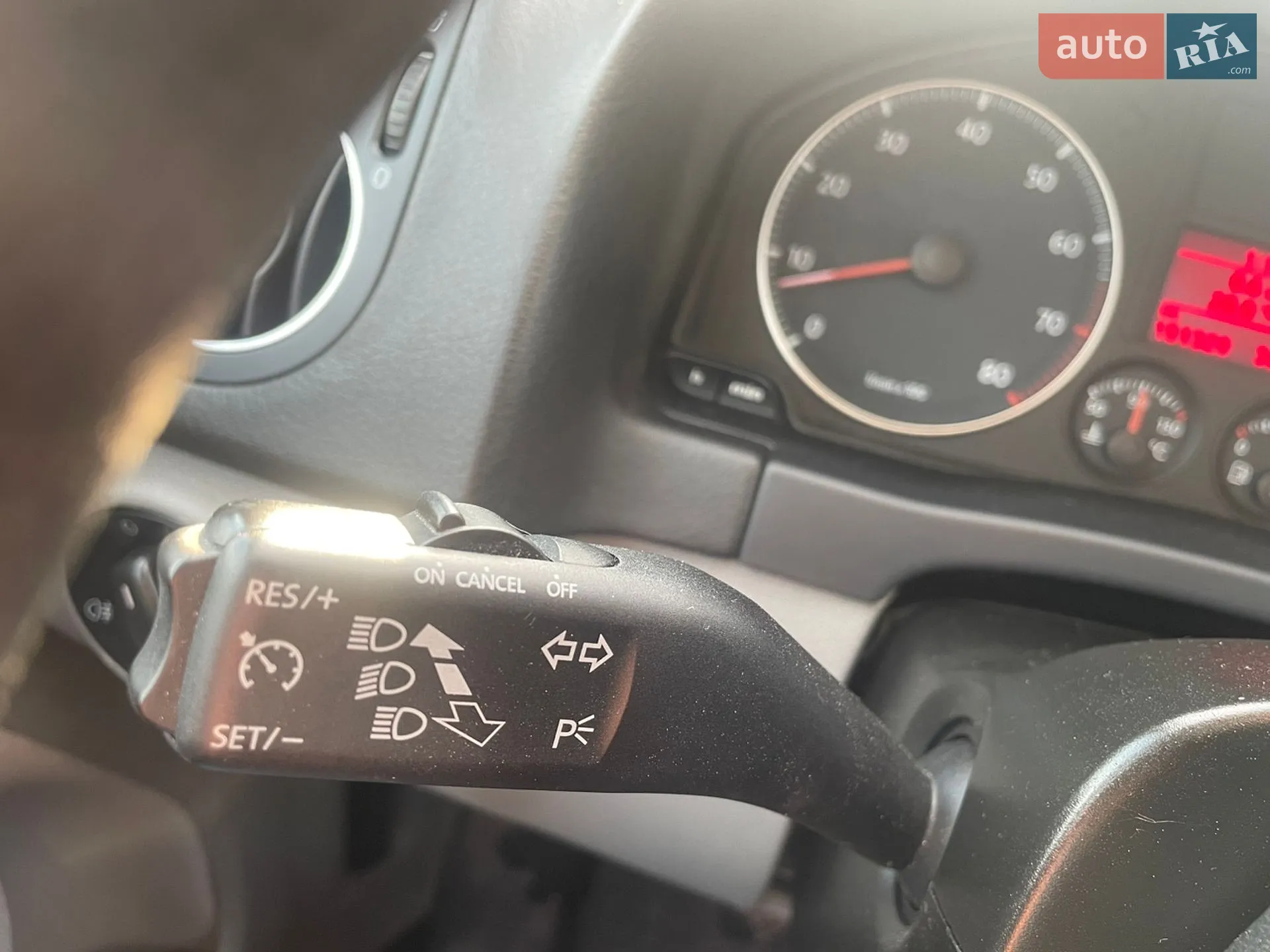 2019 Toyota Land Cruiser - мініатюра 13