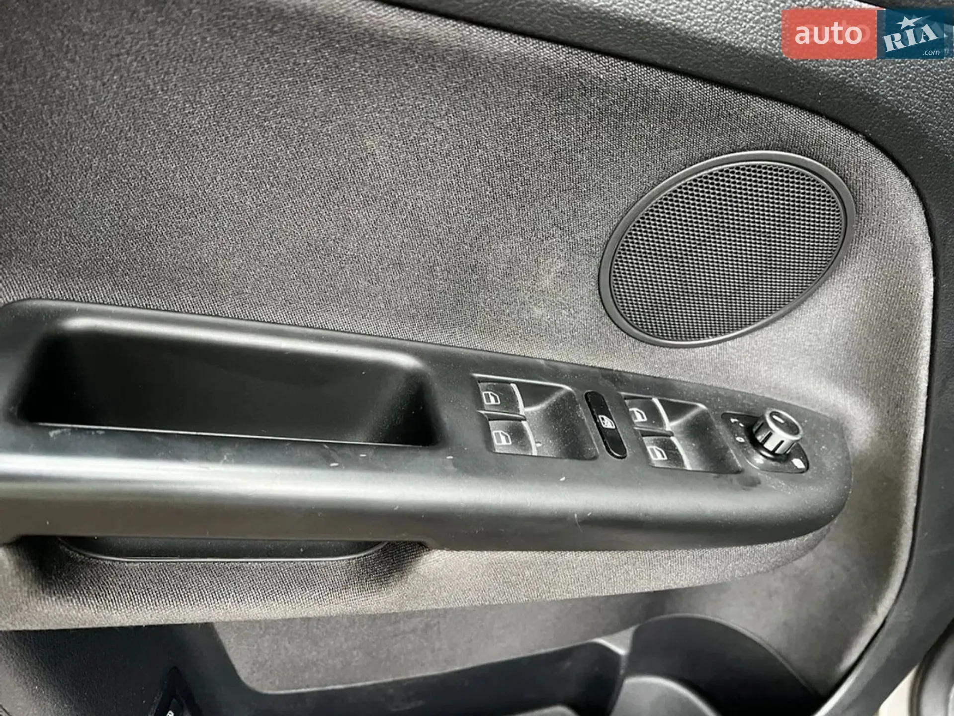 2011 Volkswagen Golf Plus - мініатюра 19