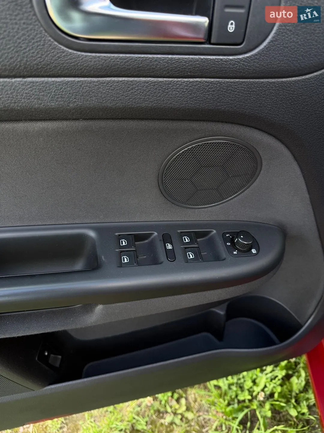 2010 Volkswagen Golf Plus - мініатюра 35