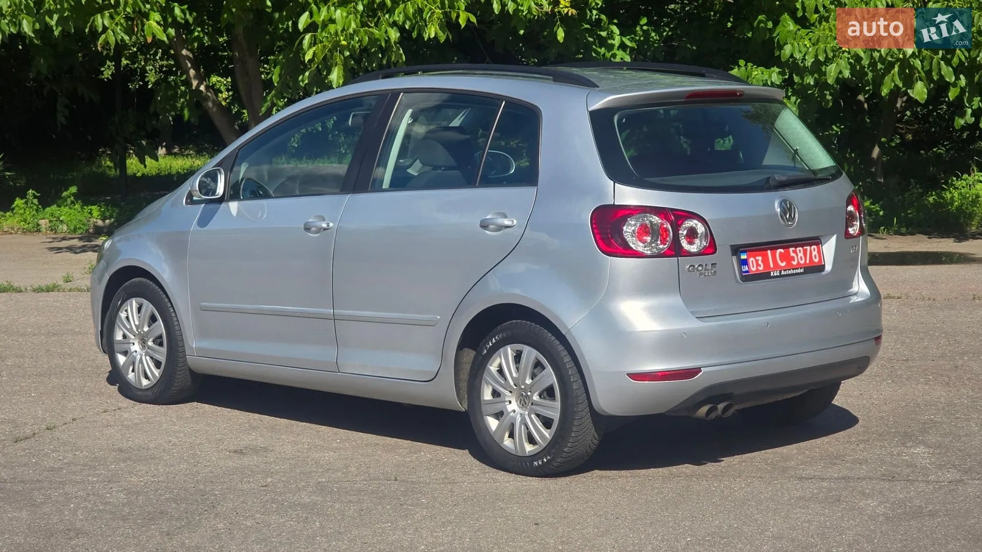 2010 Volkswagen Golf Plus - мініатюра 25