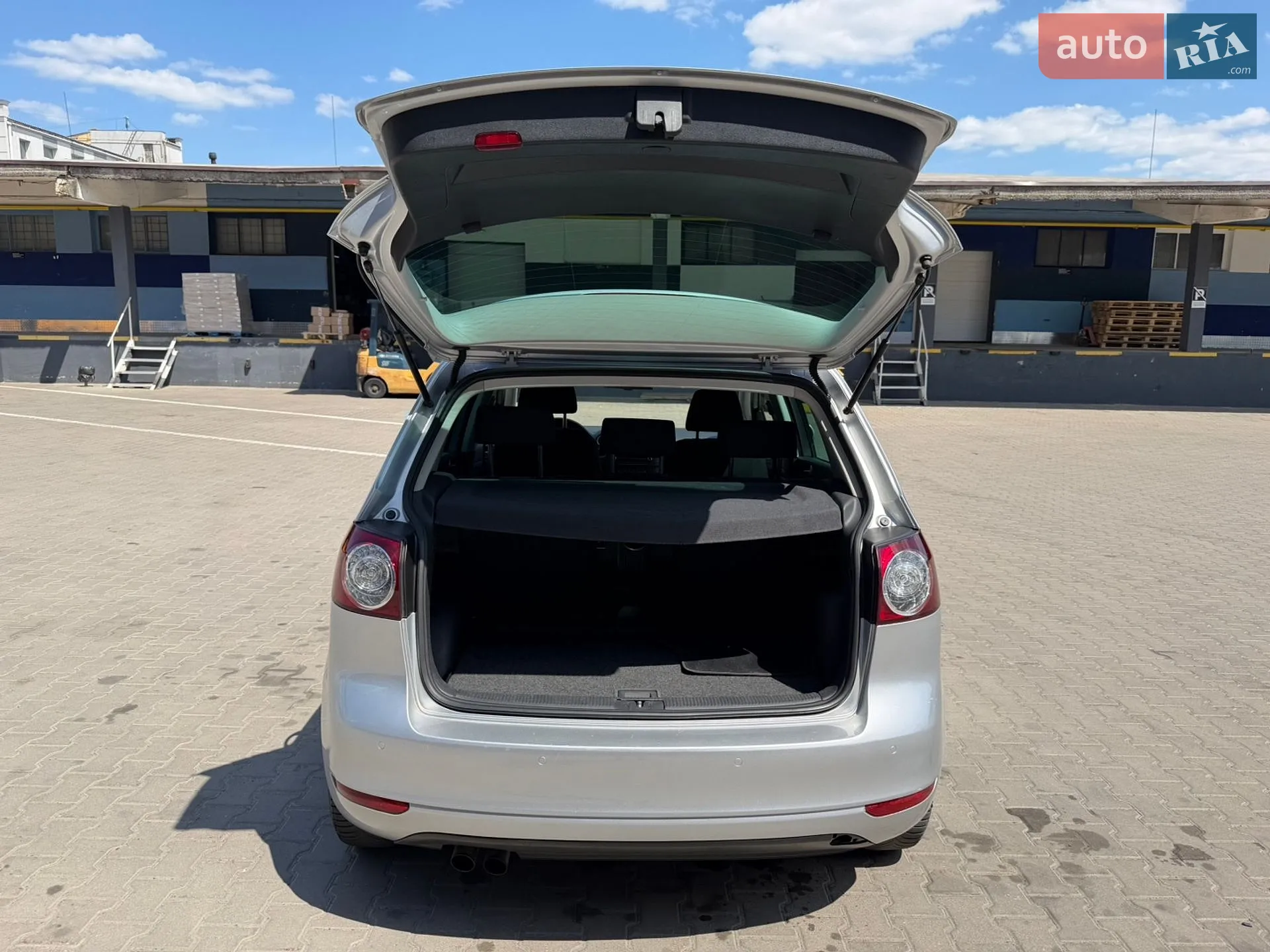 2010 Volkswagen Golf Plus - мініатюра 30