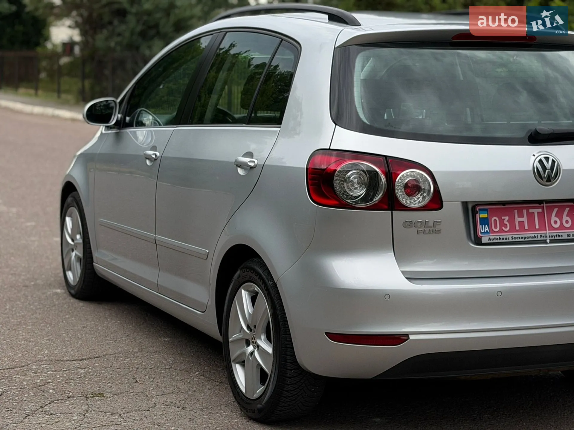 2010 Volkswagen Golf Plus - мініатюра 13