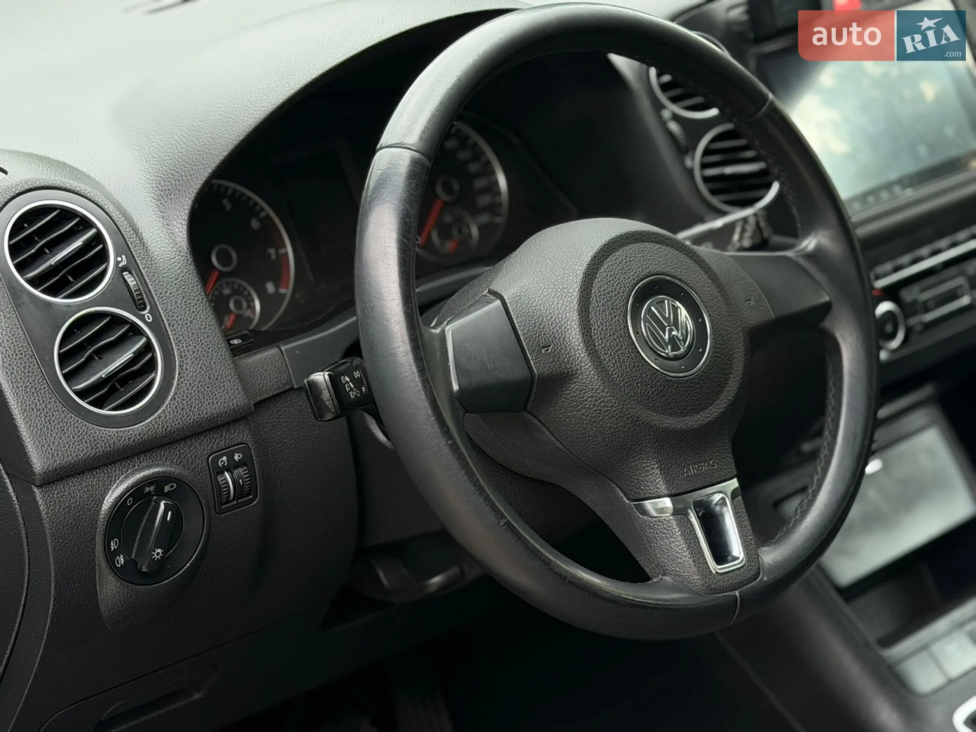 2010 Volkswagen Golf Plus - мініатюра 27