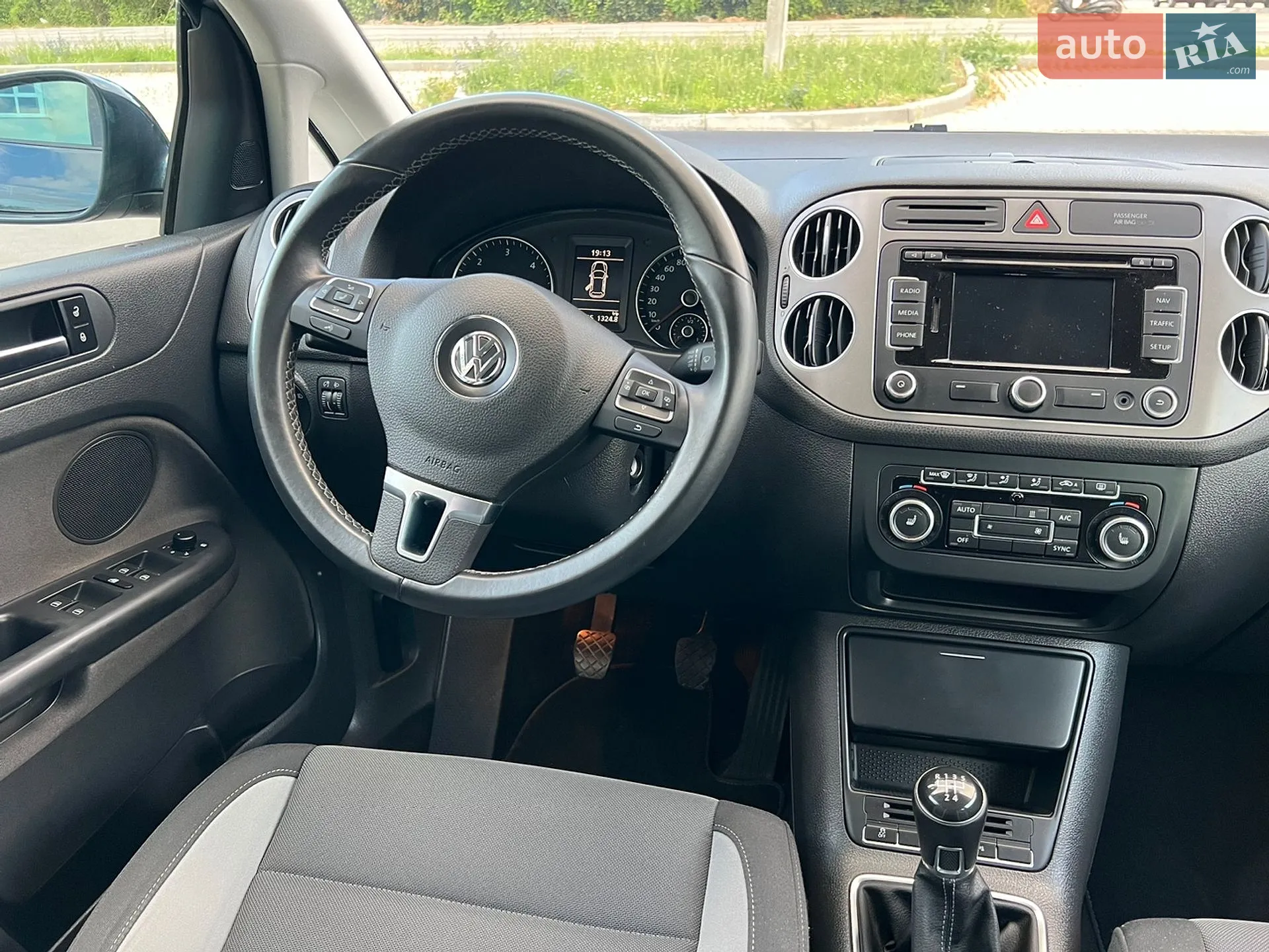 2013 Volkswagen Golf Plus - мініатюра 23