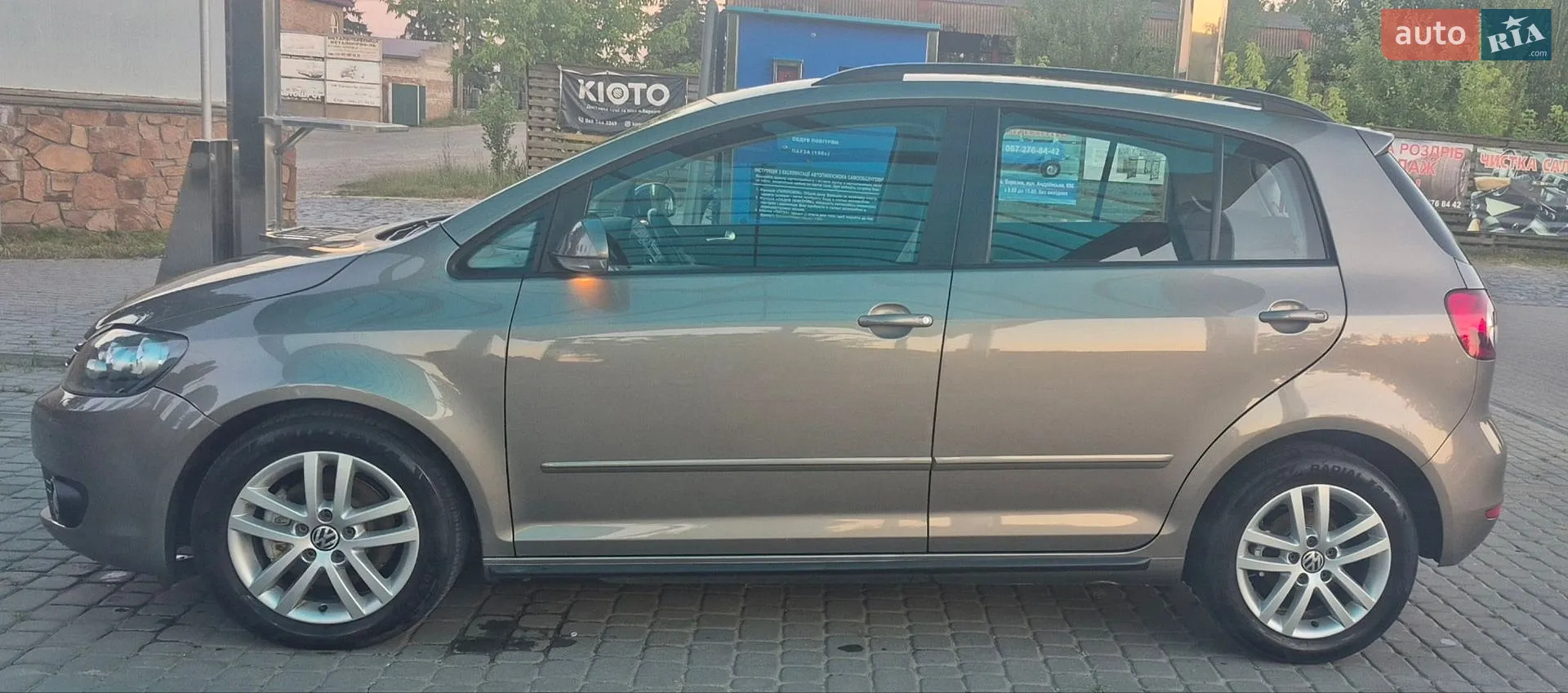 2010 Volkswagen Golf Plus - мініатюра 2