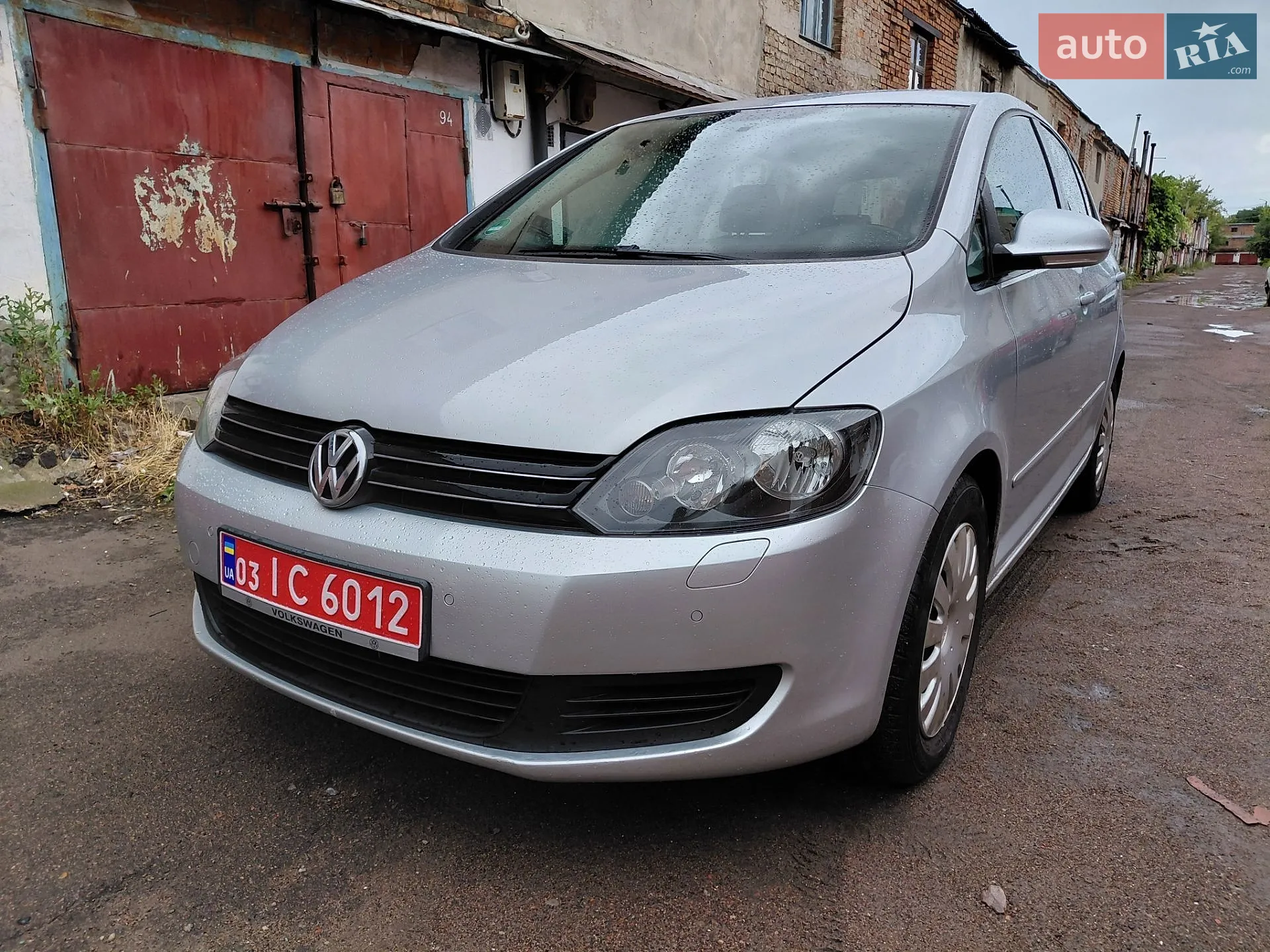 2010 Volkswagen Golf Plus - фото 1