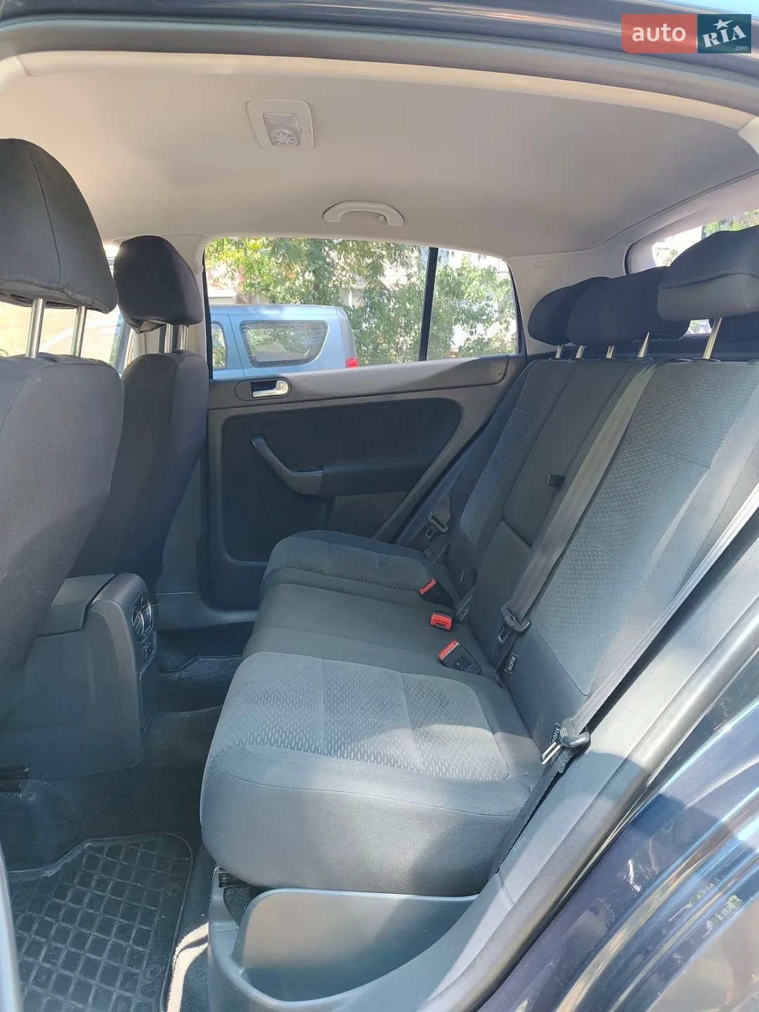 2010 Volkswagen Golf Plus - мініатюра 12