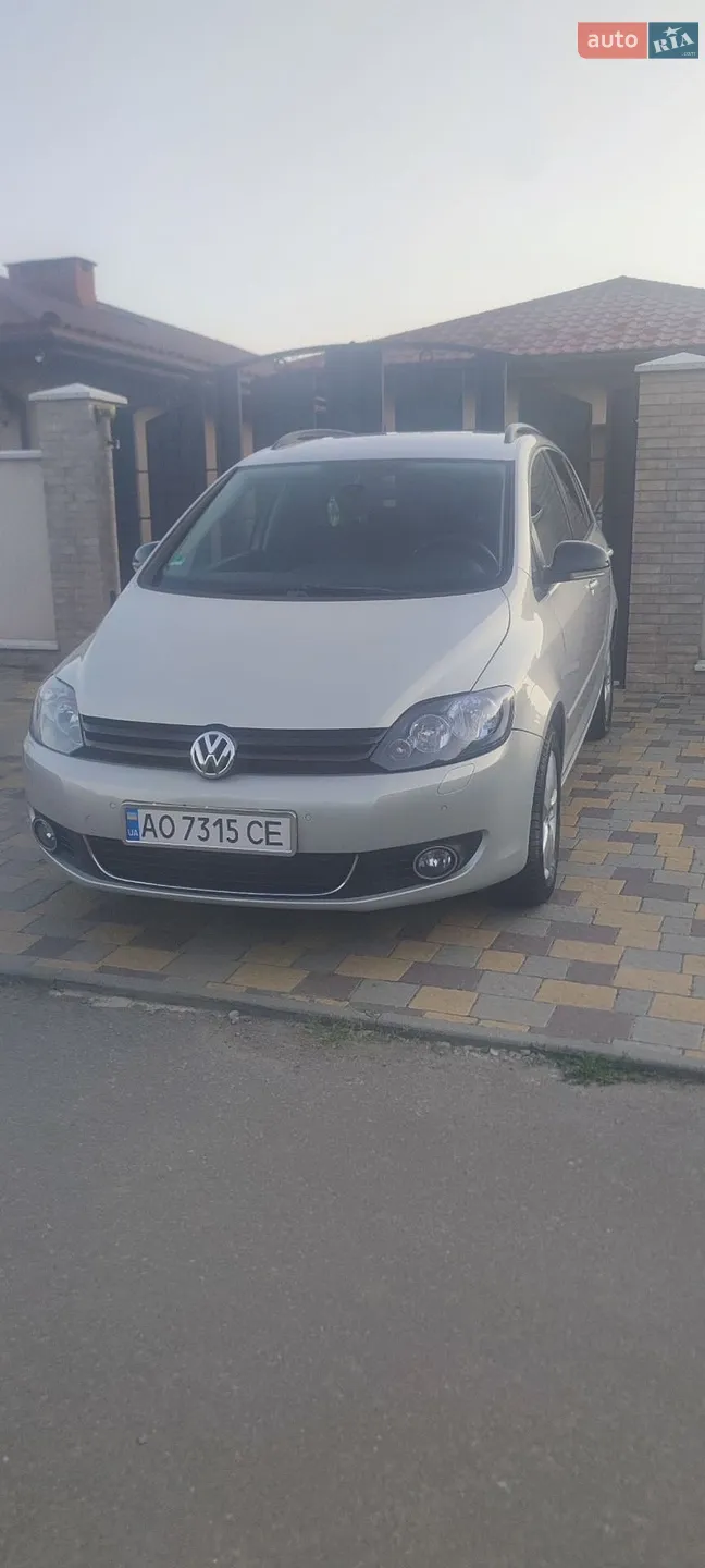 2011 Volkswagen Golf Plus - фото 1
