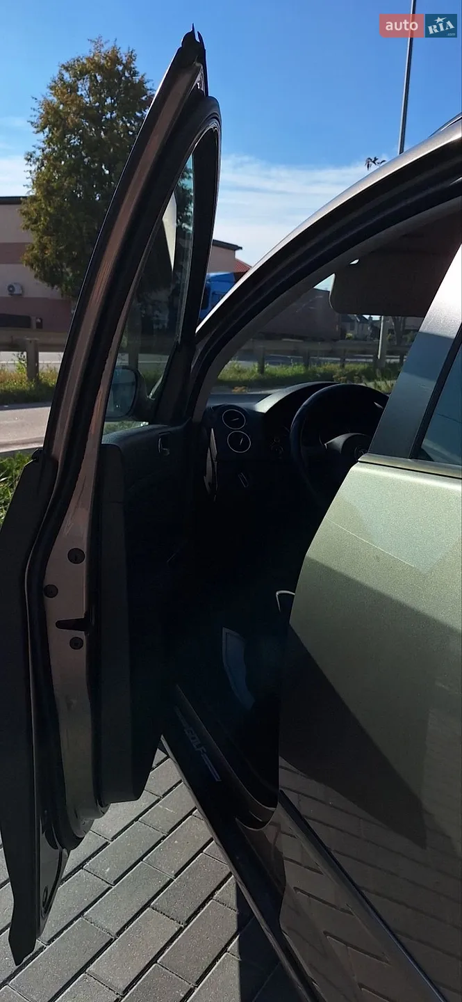 2010 Volkswagen Golf Plus - мініатюра 27