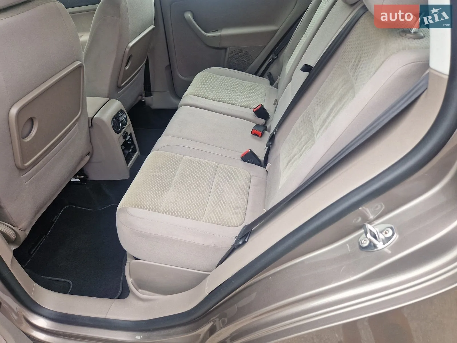 2010 Volkswagen Golf Plus - мініатюра 13