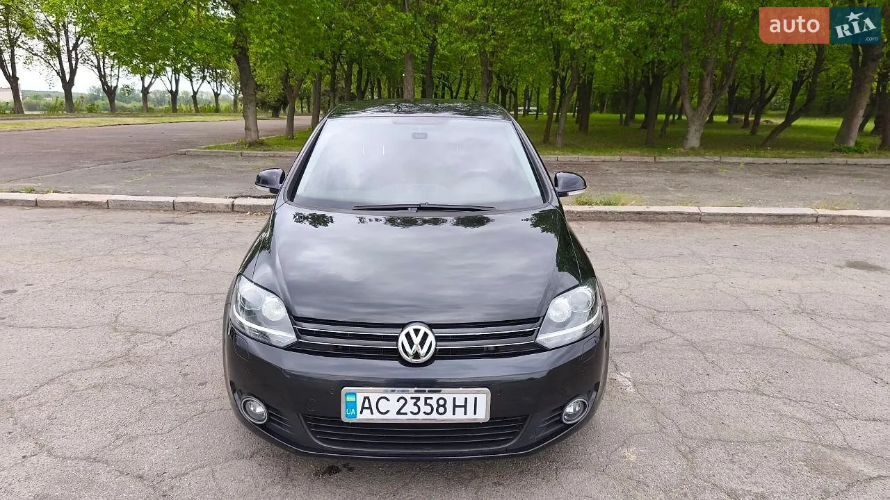 2010 Volkswagen Golf Plus - фото 1