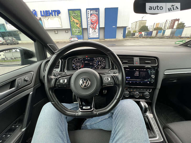 Універсал Volkswagen Golf R 2019 в Ковелі