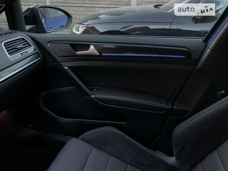 Універсал Volkswagen Golf R 2019 в Ковелі