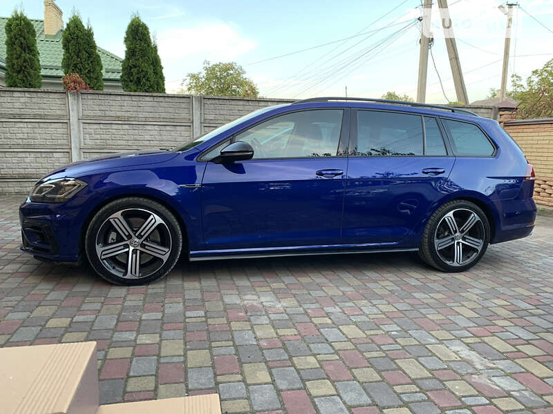 Універсал Volkswagen Golf R 2019 в Ковелі