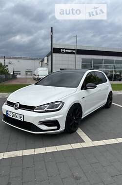 Хэтчбек Volkswagen Golf R 2018 в Мукачево