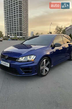 Хэтчбек Volkswagen Golf R 2016 в 