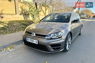 Хэтчбек Volkswagen Golf R 2016 в Хмельницком