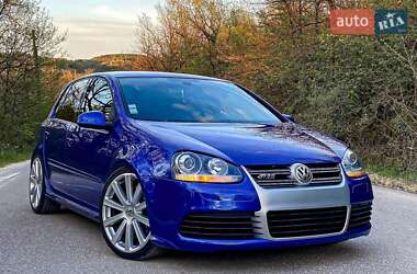 Хэтчбек Volkswagen Golf R 2008 в Киеве