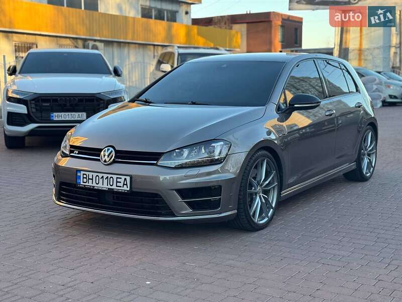 Volkswagen Golf R 2016