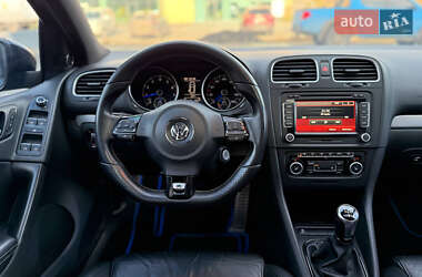 Хетчбек Volkswagen Golf R 2012 в 