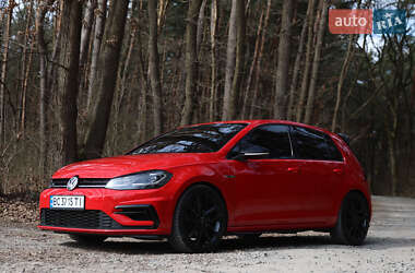 Хетчбек Volkswagen Golf R 2019 в Львові