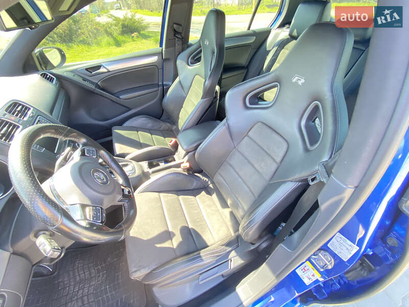 Хетчбек Volkswagen Golf R 2011 в Одесі