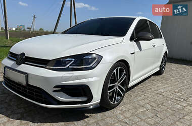 Хэтчбек Volkswagen Golf R 2015 в 