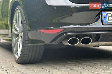 Хетчбек Volkswagen Golf R 2016 в 